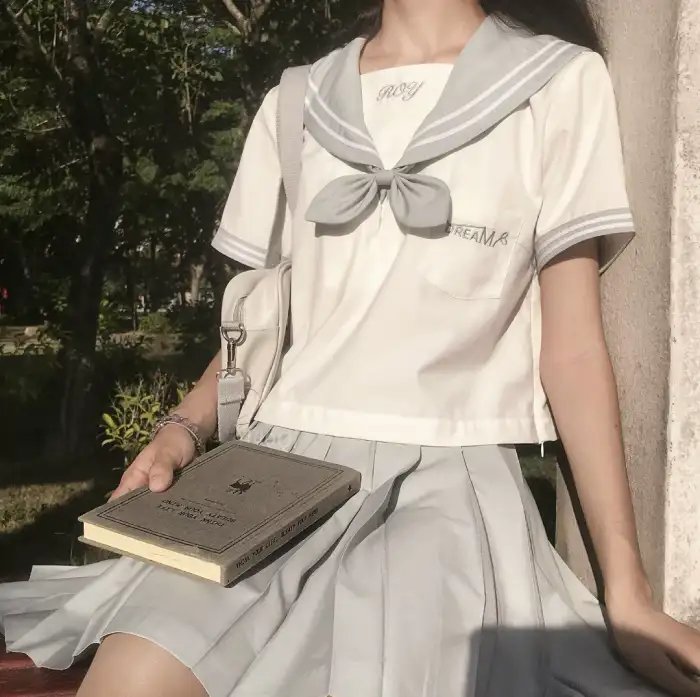 谎人手记